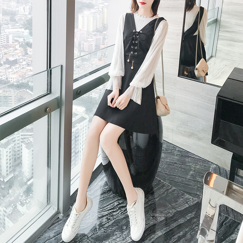 余今 新款女女装韩版时尚蕾丝袖小众连衣裙春季裙子