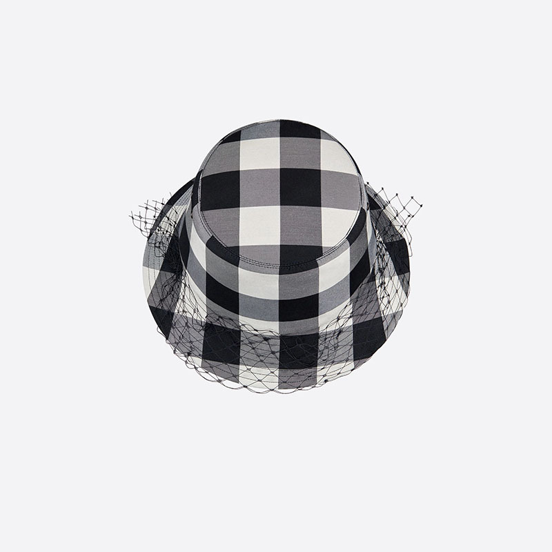 迪奥/Dior 黑色窄帽檐渔夫帽 搭配面纱